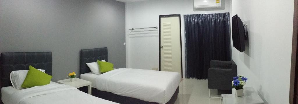 The Clover Lampang Exterior foto